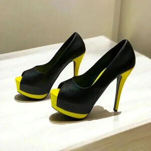 NWOT Wu Ning, Black & Yellow High-Heel Pole Dance Shoes, 39 👠